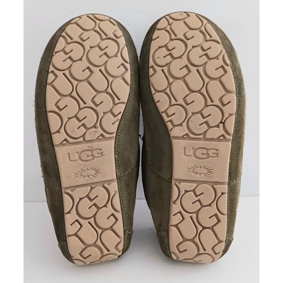 UGG Ascot Olive Green Suede Slipper Sheepskin Lined 1101110 Sz 10 - Picture 8 of 8